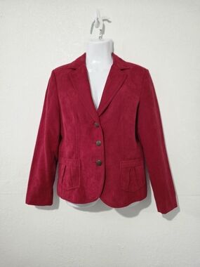 Conrad C Size 6 Tailored Women's Red Blazer Jacket - Classic Three-Button Design